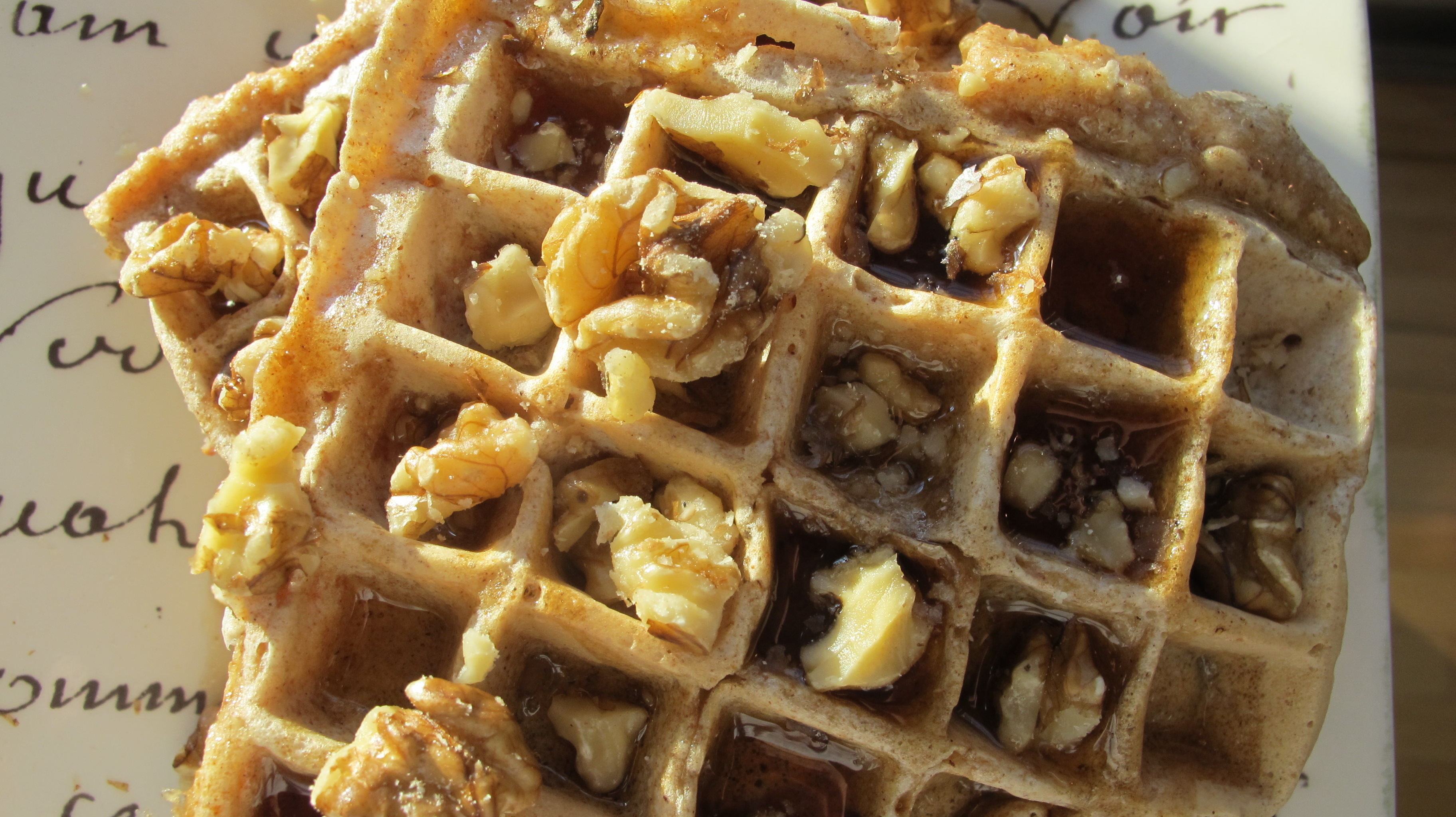 The sun rises upon these delicious apple-cinnamon waffles. 