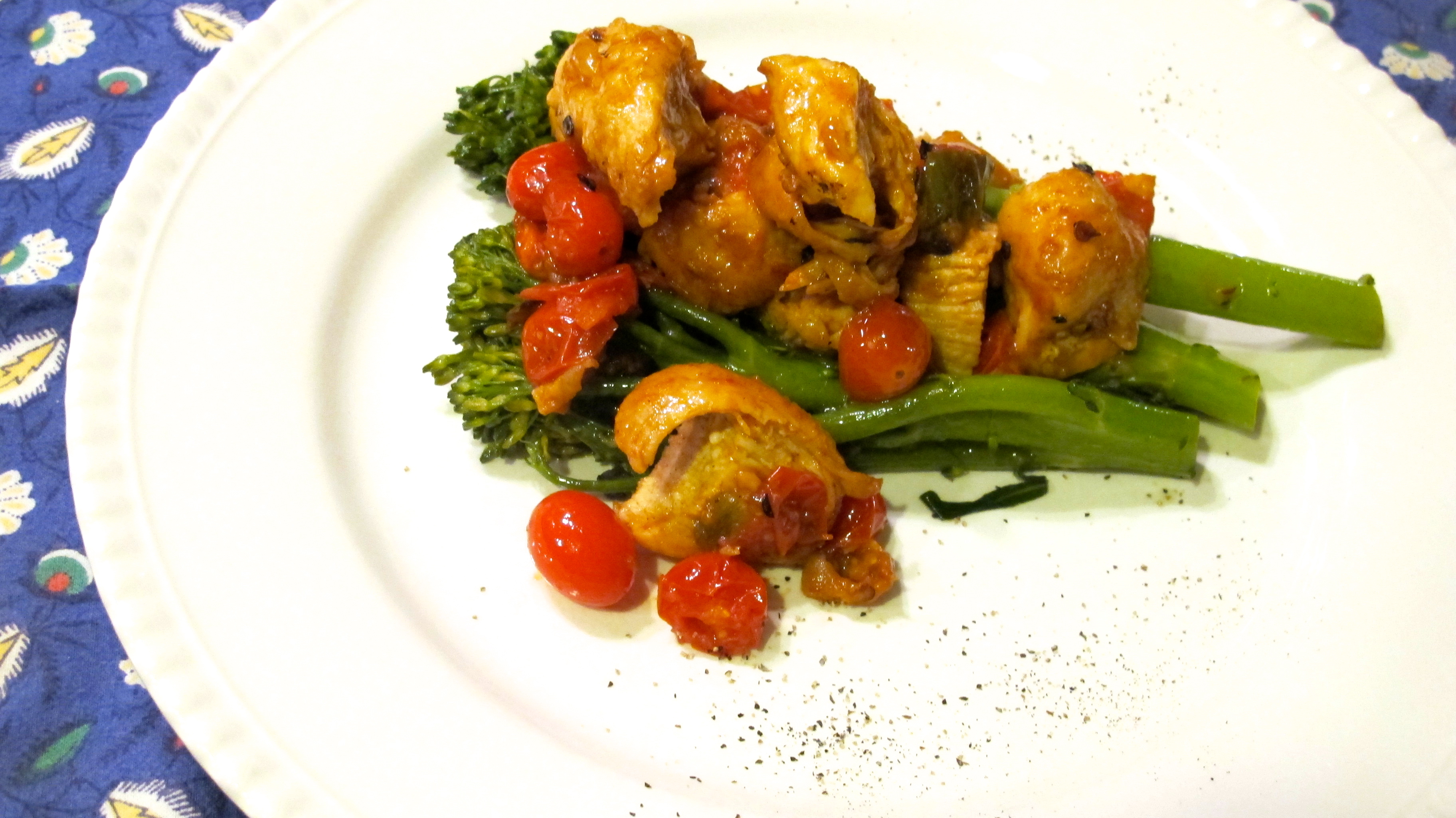 Simple Pan Chicken in White Wine and Cherry Tomato